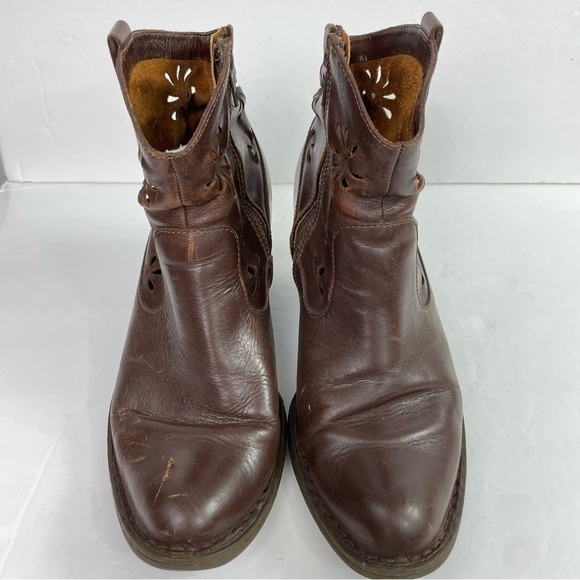 Born Ivy Brown Leather Daisy Cutout Heeled Western Boot - Picture 8 of 17